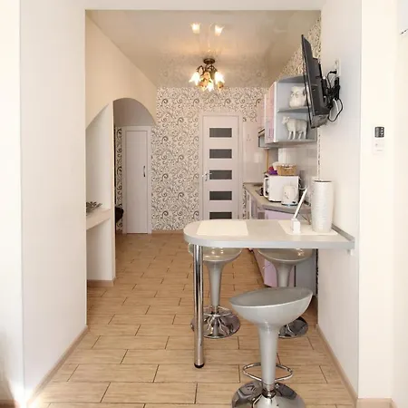 Lejlighed 30 Troitska Street *
